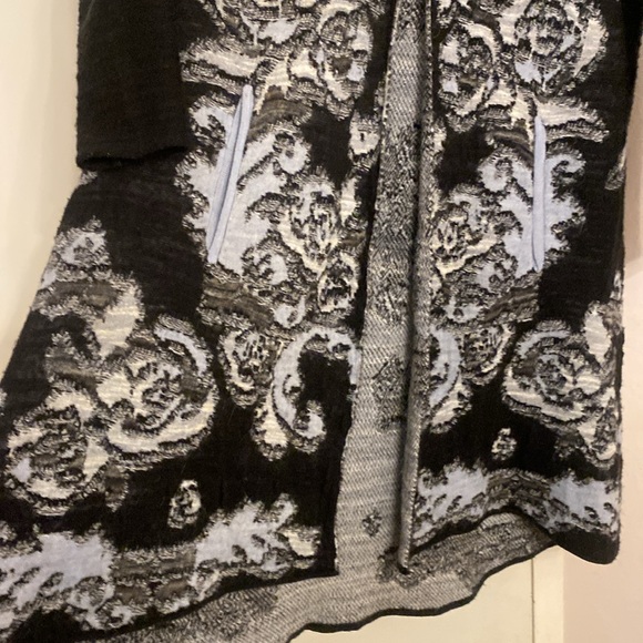 Free People sweater - Picture 5 of 11